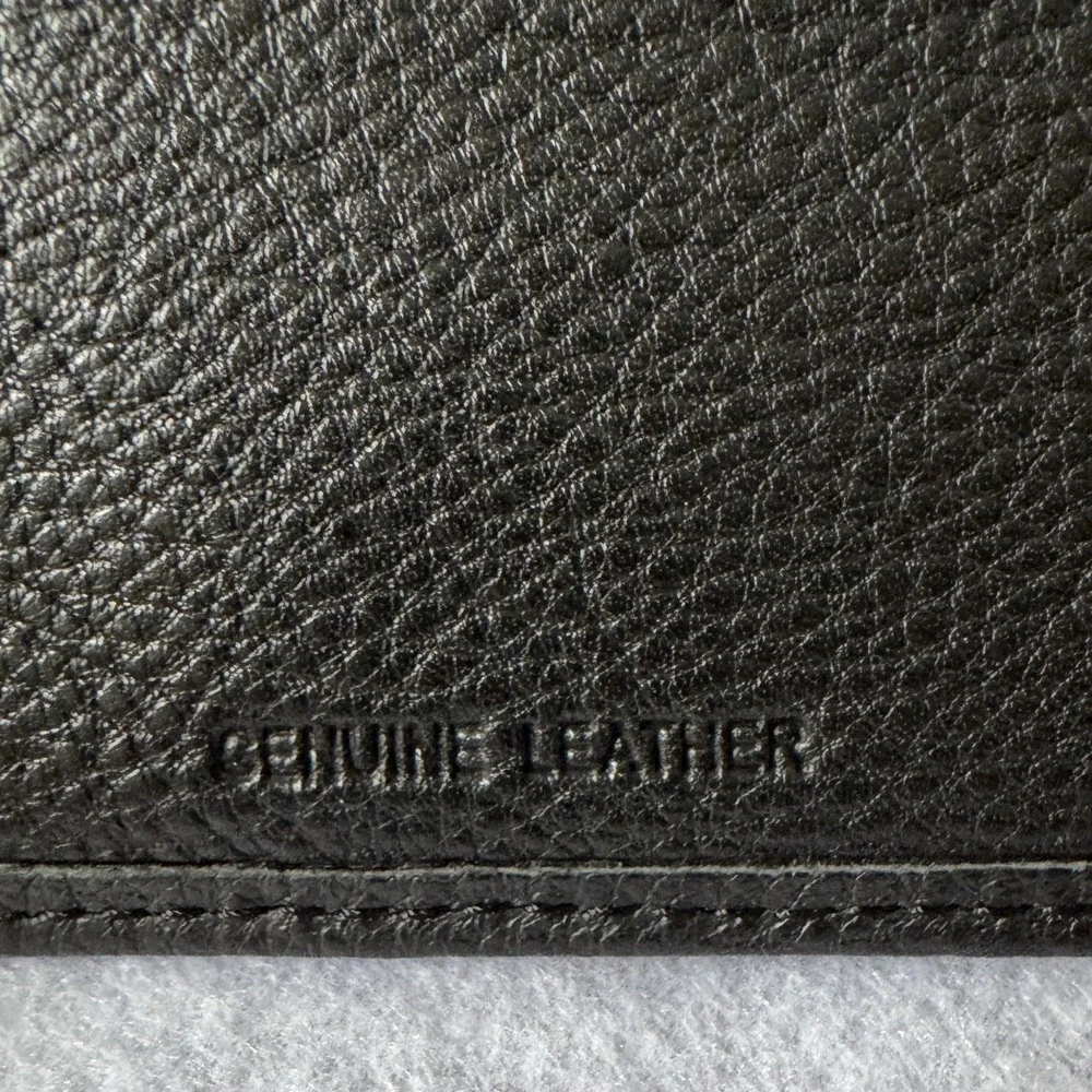 Covington Men's Black Pebbled Leather Bifold Wallet, ID and Card Slots, Billfold